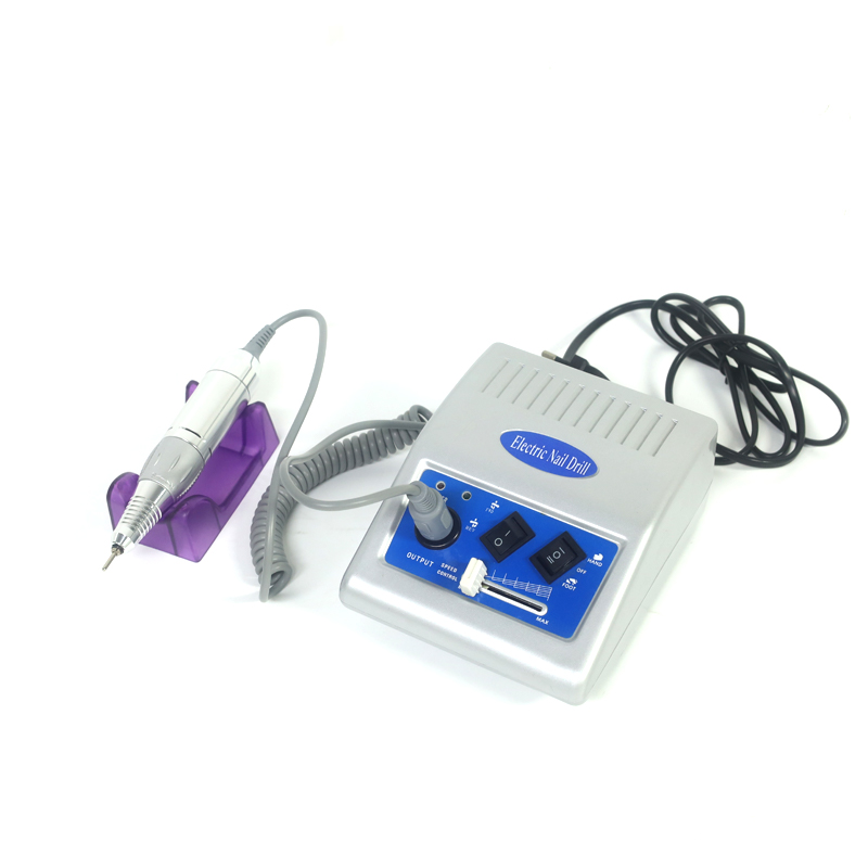 Kikir Kuku yang dioperasikan dengan kaki